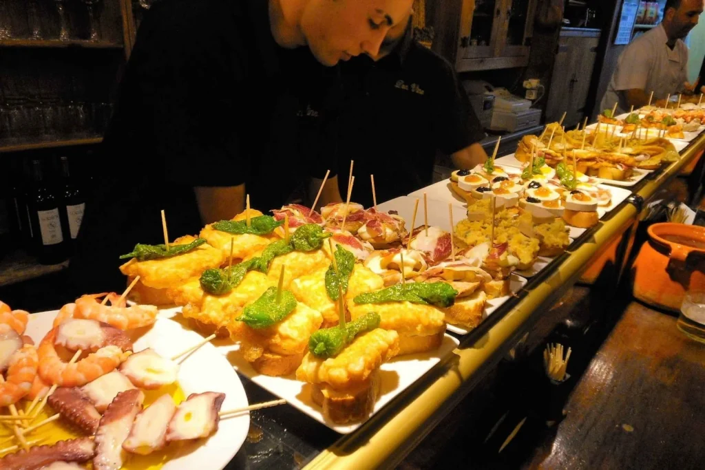 The Best Vegetarian Tapas for a Flavorful Meat-Free Dining Experience